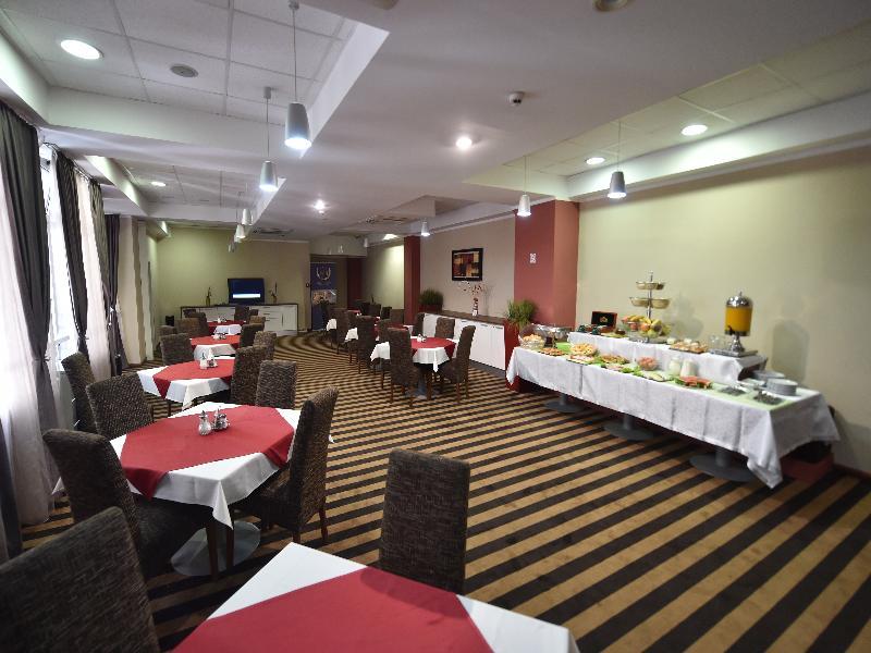 Balkan Garni Hotel